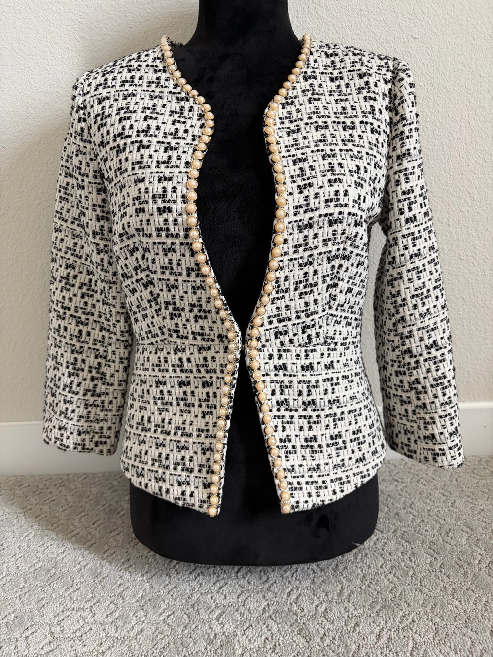 Women's Black & White Tweed Pearl-Trim Jacket Size M